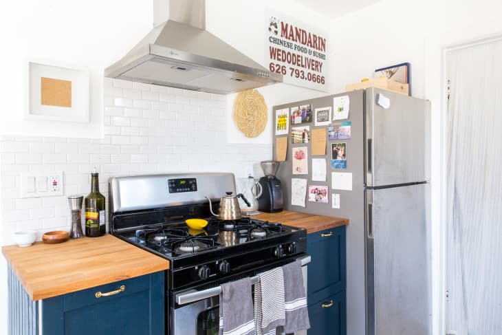 Small outlet house fridge